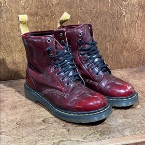 Used dr. Marten boots